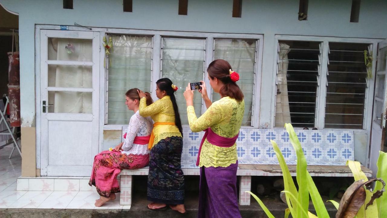 Esa Di Kubu Homestay Singaraja Buitenkant foto