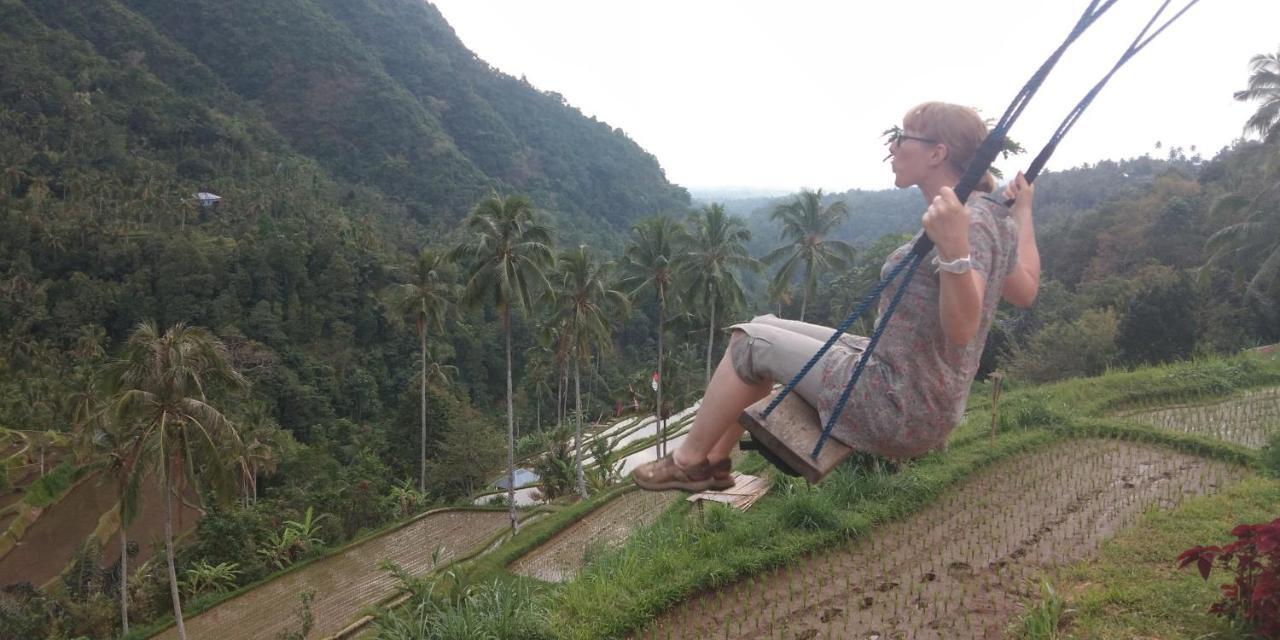 Esa Di Kubu Homestay Singaraja Buitenkant foto